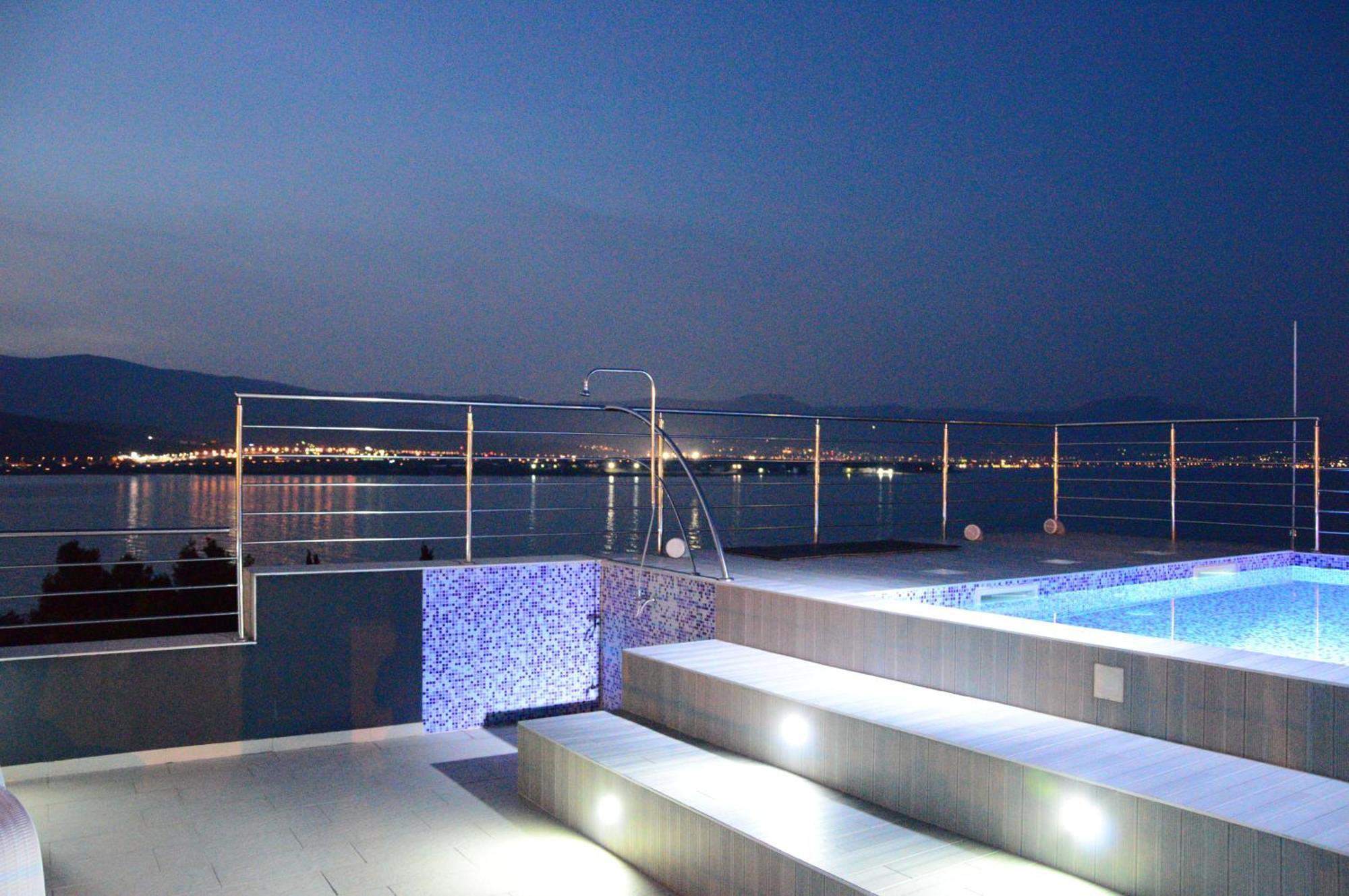 Apartments Exclusive Palace II Трогир Экстерьер фото