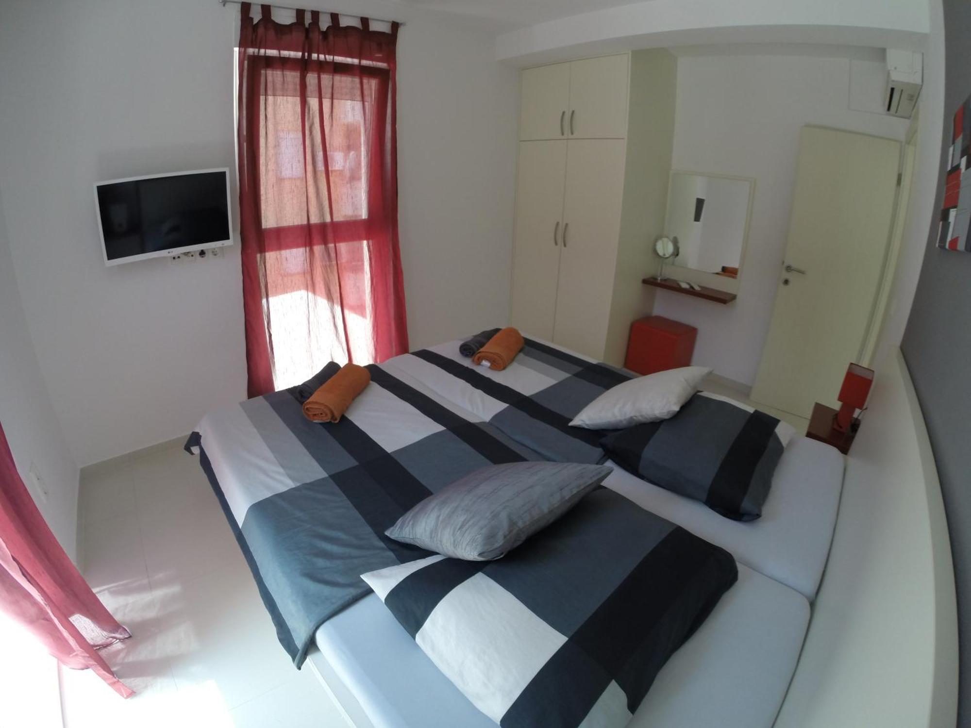 Apartments Exclusive Palace II Трогир Экстерьер фото